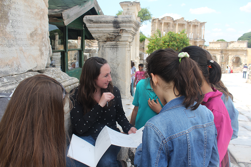 Adel_drawing_Tukey_Ephesus_small