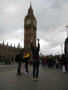 students in front of the Tower of London