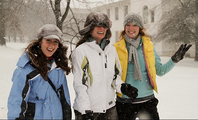 11-Students In The Snow 02052013