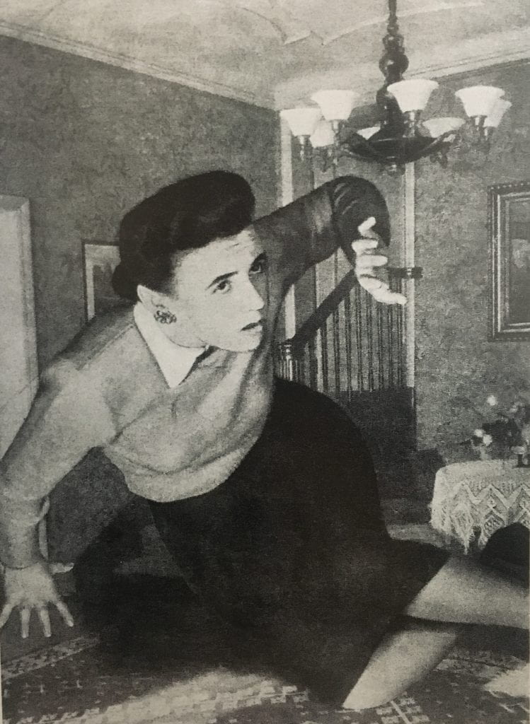 Figure 10. Grete Stern, Los Sueños de Ambición (Dreams of Ambition), 1950, gelatin silver print. Reproduced in Idilio, no. 79 (May 23, 1950). 