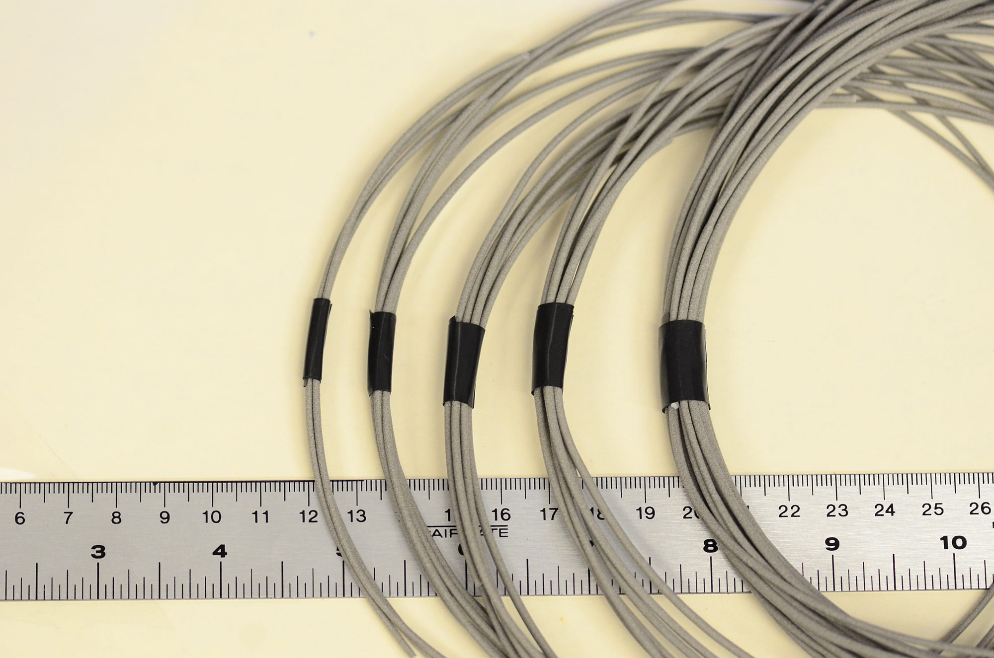 Coils of syntactic foam for 3D printing.