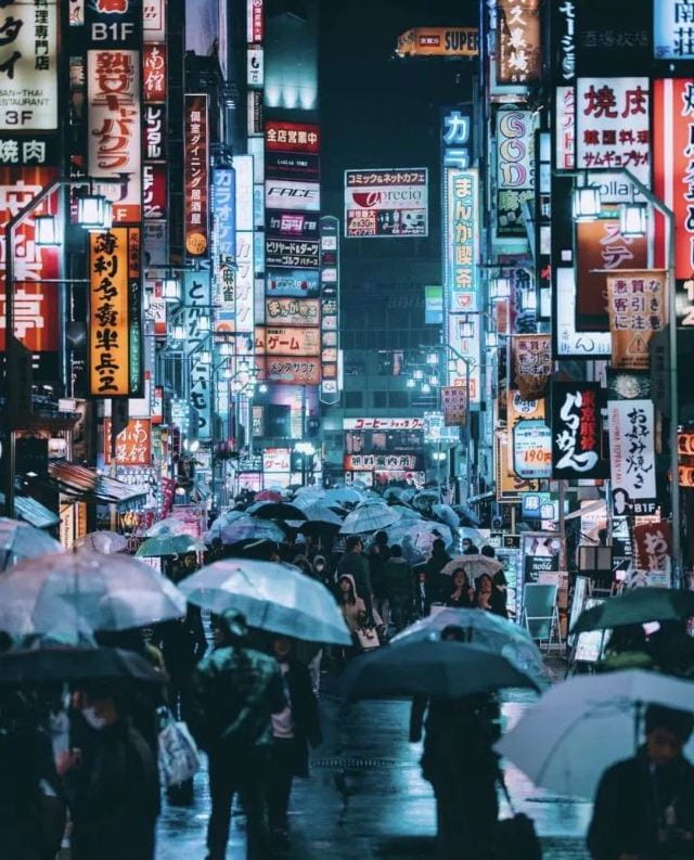 Small street, Japan