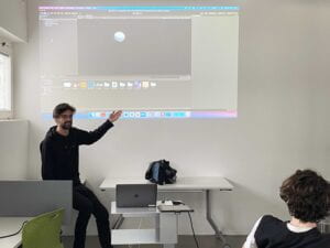 Pierre Depaz leads the Augmenting the Gallery course