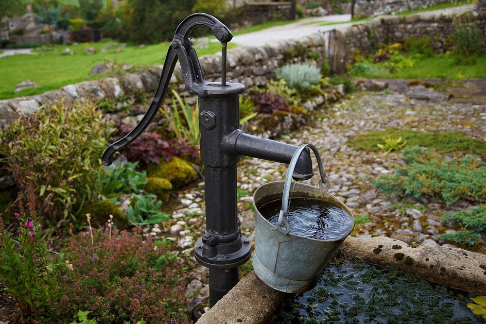 Water pump filling bucket.