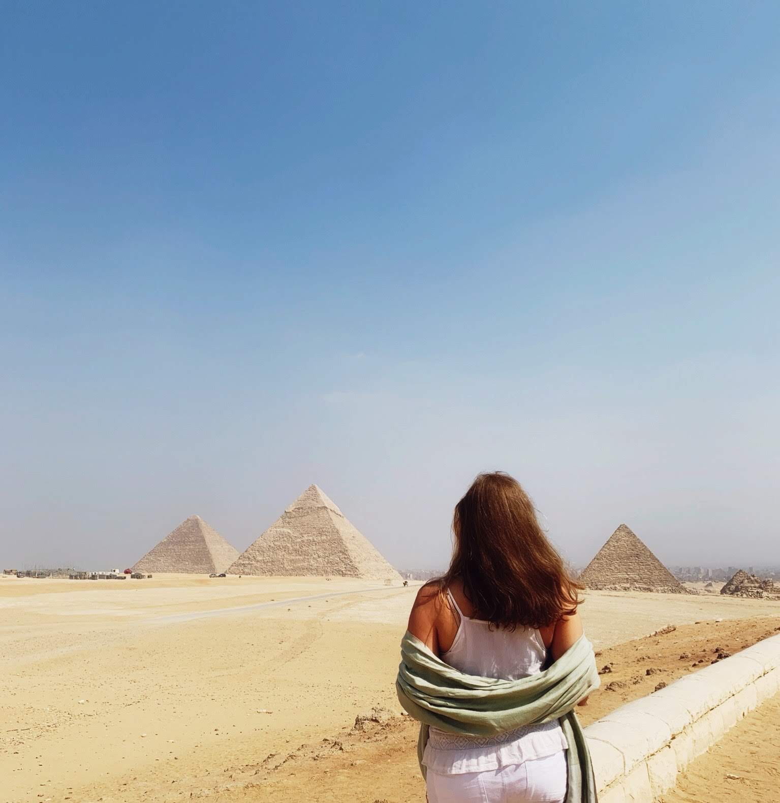 Student and the Pyramids